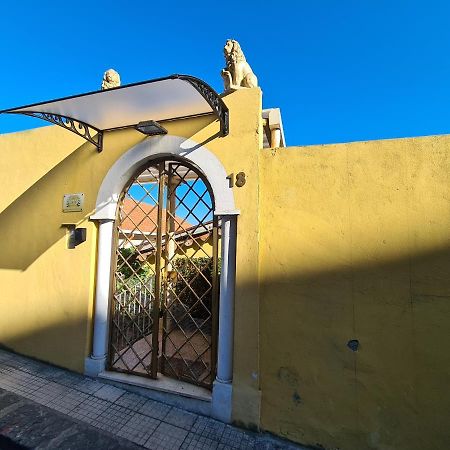 Domus Lace Messina Exterior photo